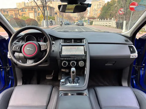 Jaguar E-Pace