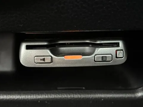 Mitsubishi eK Space Custom