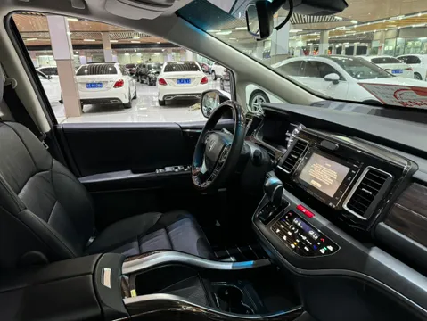 Honda Elysion