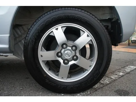 Nissan KIX