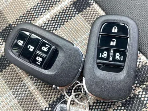 Honda N-BOX Joy