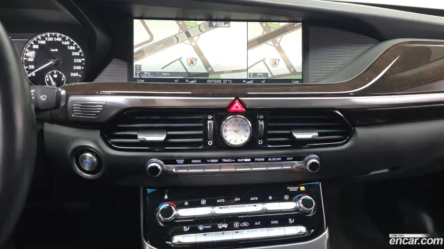 Genesis G90 (EQ900)