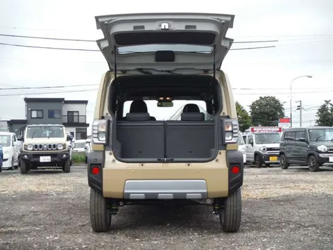 Daihatsu Taft