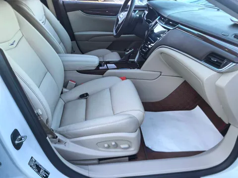 Cadillac XTS