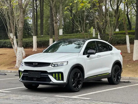 Geely Xingyue S