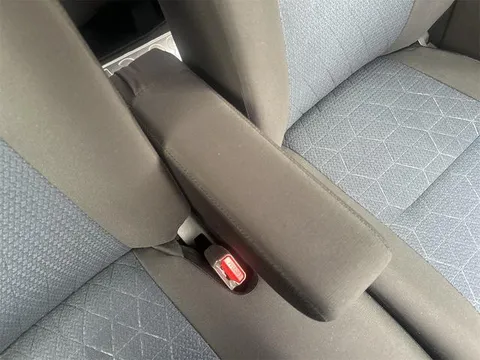 Mitsubishi eK X