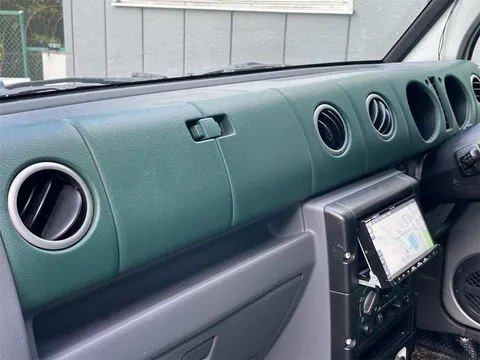 Daihatsu Naked