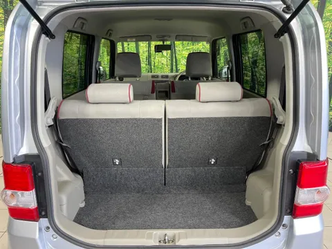 Toyota Pixis Space