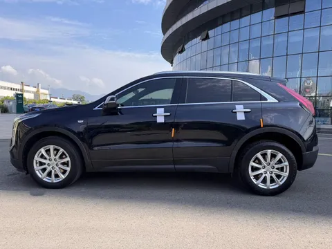 Cadillac XT4