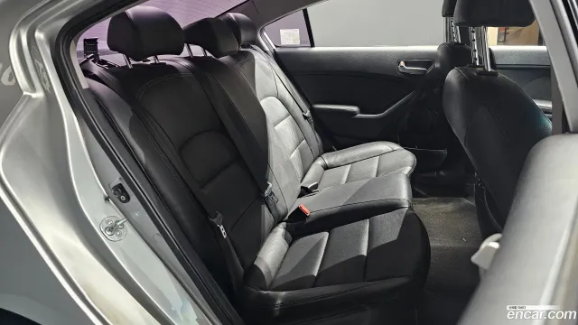 Kia Cerato (K3)