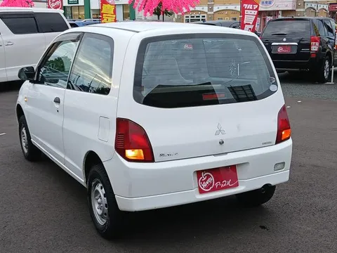 Mitsubishi Minica