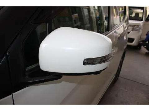 Mitsubishi eK X