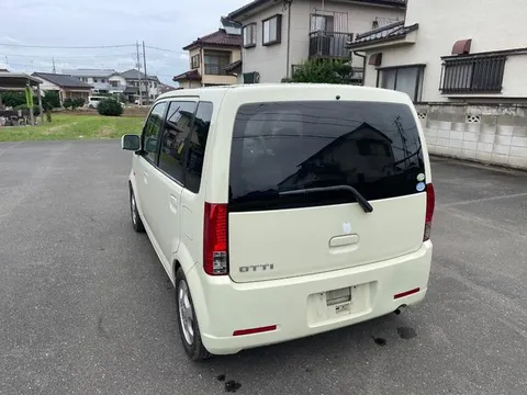 Nissan Otti