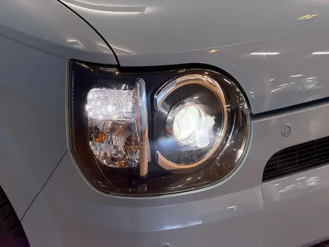 Daihatsu Mira Tocot