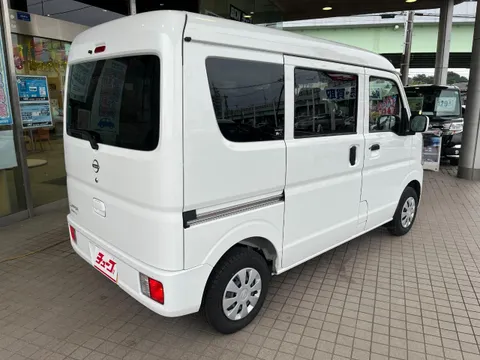 Nissan Clipper