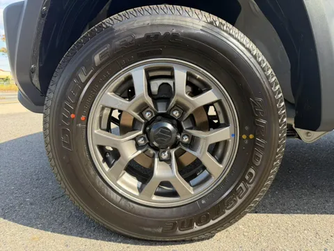 Suzuki Jimny Nomade