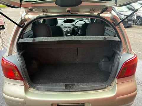 Toyota Yaris (Vitz)