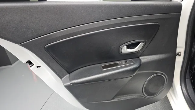 Renault SM3