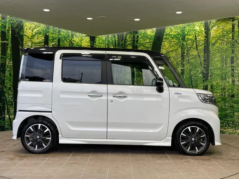 Suzuki Spacia Custom