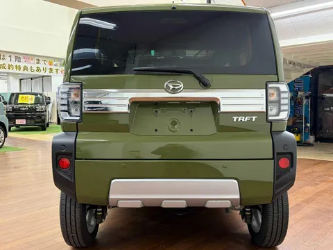 Daihatsu Taft