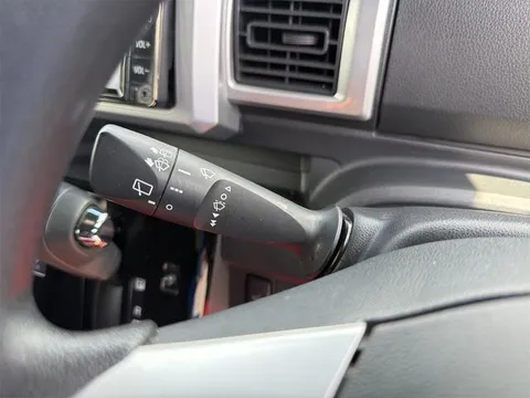 Toyota Pixis Mega