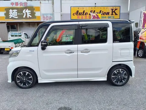 Suzuki Spacia