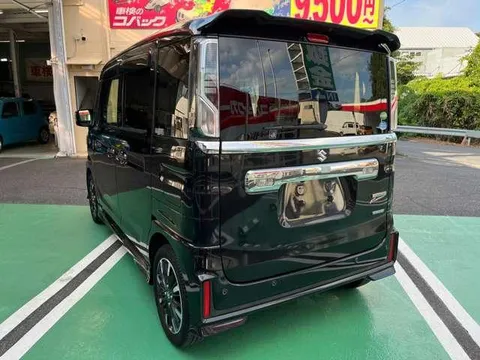 Suzuki Spacia Custom