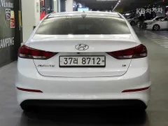 Hyundai Elantra (Avante)