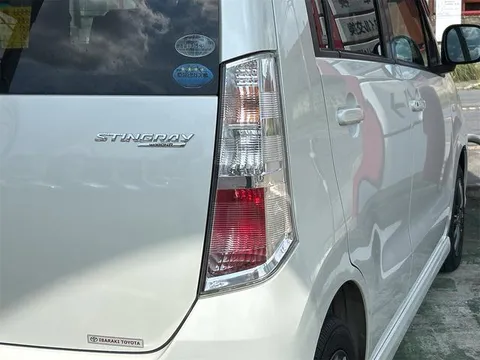Suzuki Wagon R Stingray