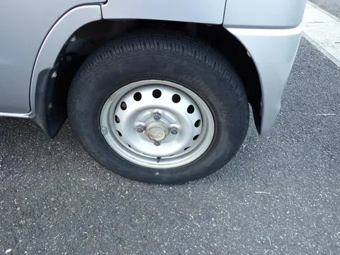 Mitsubishi Minicab Van
