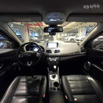 Renault SM3