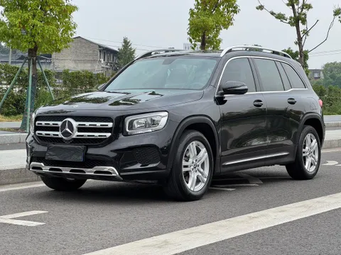 Mercedes-Benz Mercedes-Benz GLB
