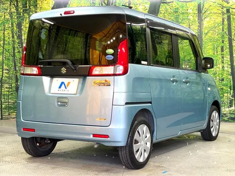 Suzuki Spacia