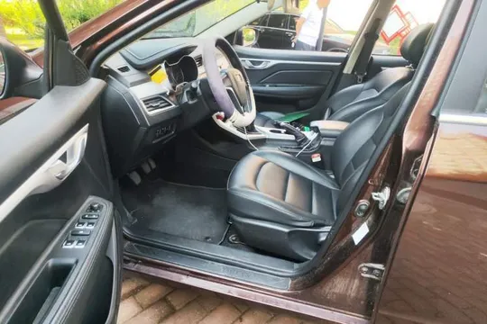 Geely Vision