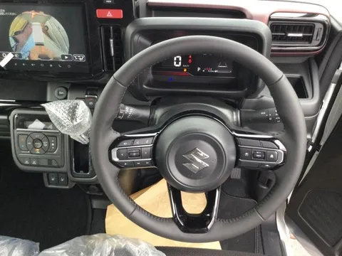 Suzuki Spacia Custom