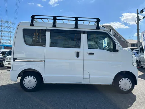 Nissan Clipper