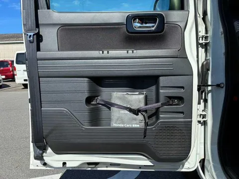 Honda N-VAN Plus Style