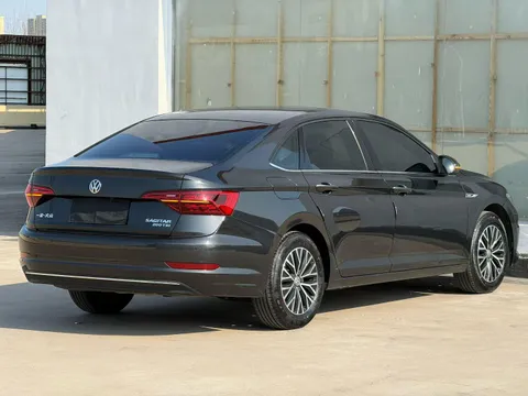 Volkswagen Sagitar