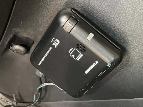 Daihatsu Mira Tocot