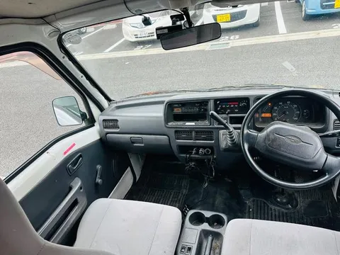 Subaru Sambar Van