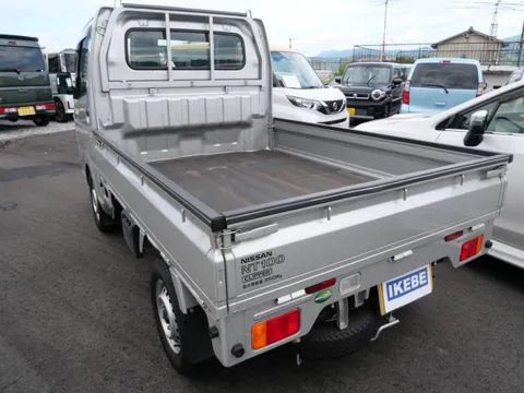 Nissan Clipper Truck