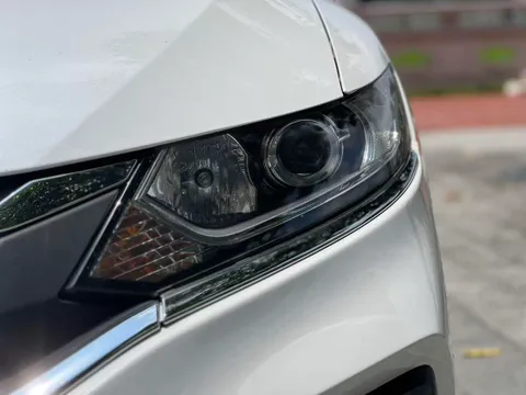 Honda Jade