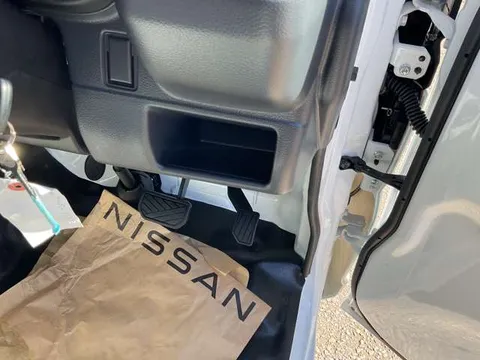 Nissan Clipper Truck