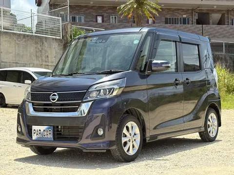 Nissan Dayz Roox