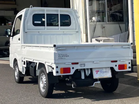 Nissan Clipper Truck