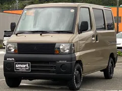 Mitsubishi Minicab Van