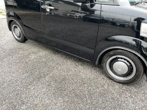 Honda N-BOX Slash