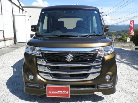 Suzuki Spacia Custom Z
