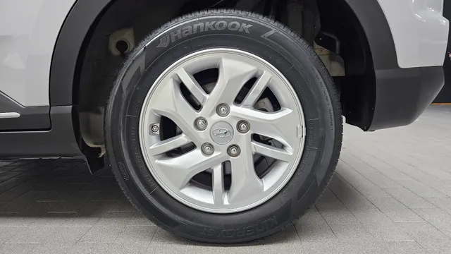 Hyundai Venue