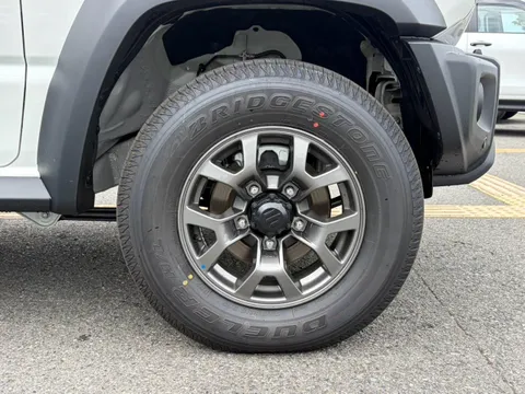 Suzuki Jimny Nomade